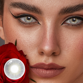 Lentes de contacto de color gris alabastro